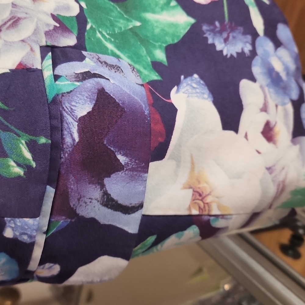 Floral Jacket - Picture 8 of 8